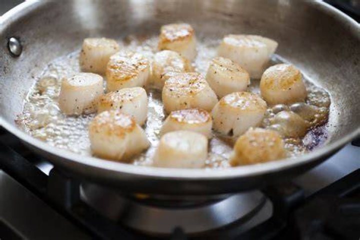 Are you supposed to rinse scallops?