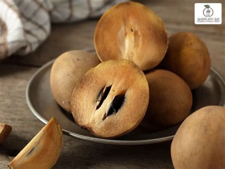 Can I eat Chikoo in pregnancy?