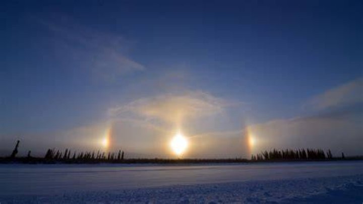 Can the Moon have sun dogs?