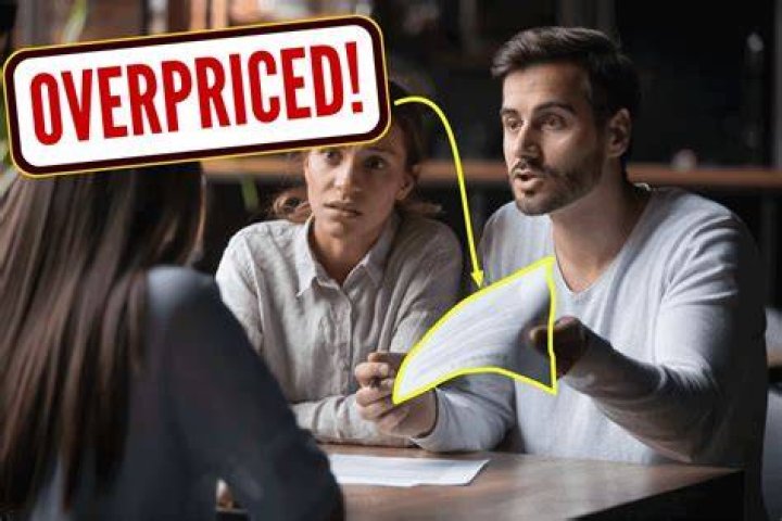 Do agents lie about multiple offers?