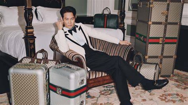 Does Gucci use real fur?
