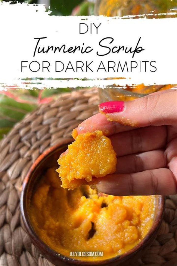 How do I use turmeric to lighten my armpits?